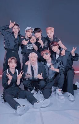 реакции stray kids