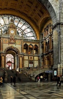 Поезд уносит меня вдаль