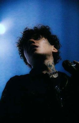 никчёмная фанатка