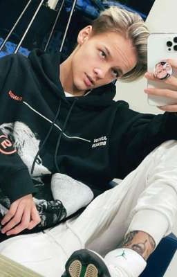 Спор?Любовь?Чудеса?Или же Боль