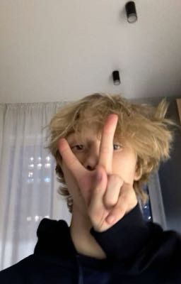 Я думала ты тоже скучаешь|Дилблин