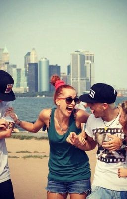 Жизнь подростков.Это дружба?- возможно)