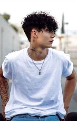 Ты должна поцелуй самой главе мафии