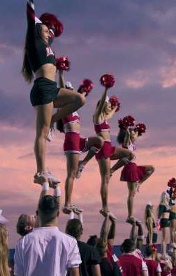Черлидерша/ Винни