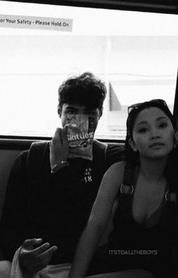 Парень с баскетбольной площадки