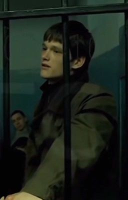 Больше чем друзья/ Сутулый