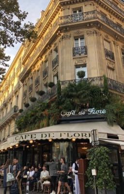 Роскошь и предательство в Париже