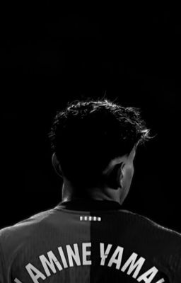 Ламин Ямаль первый удар