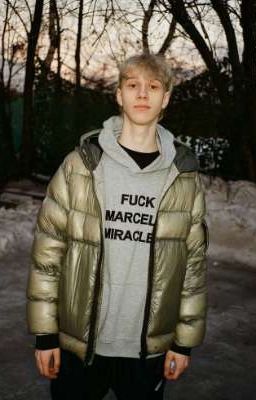 Влюблёный старшеклассник🤍