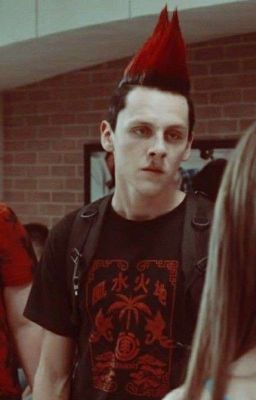 Зови Меня - Ястреб 