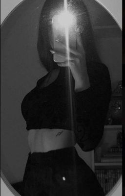 Влюбится в самого странного в школе