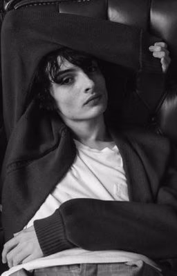 Тишина||Finn Wolfhard