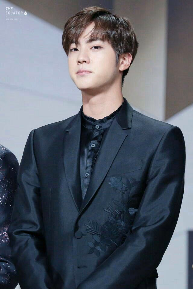 00e230d909d99f230c144bfe6e3f2fe7.avif