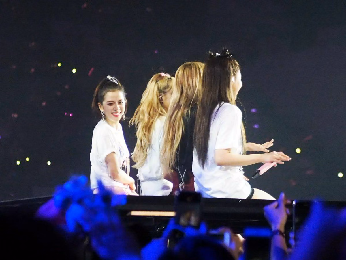 030f2ad0fa0b277aa04480e8cc9e7040.jpg