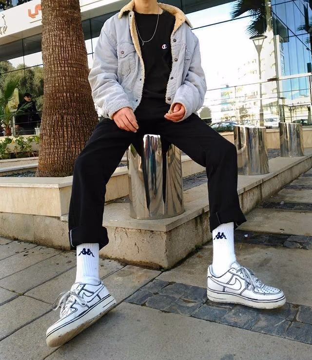 06fb9afda94114db9fecc12df2d22c8c.jpg