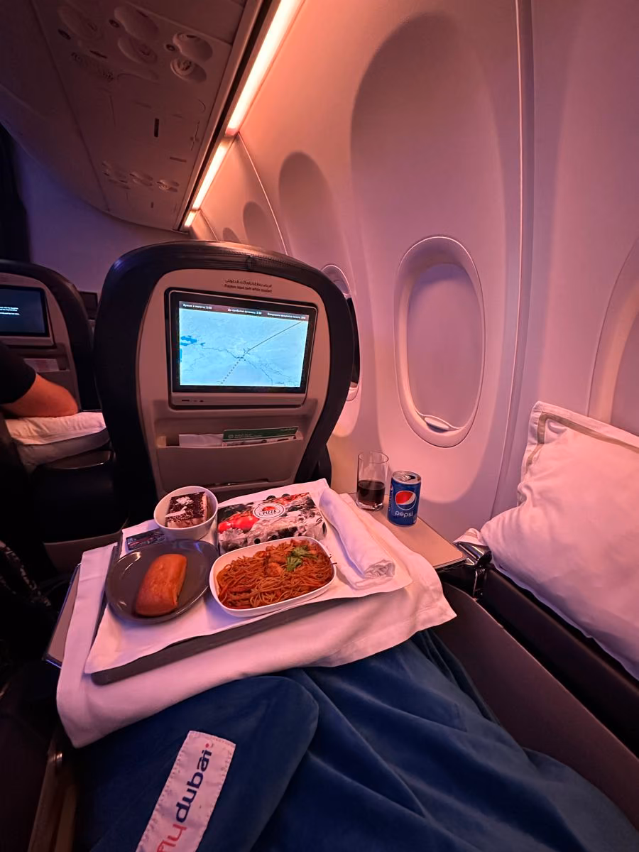 09e8a2512521f9fc51282d3c64c81a73.avif