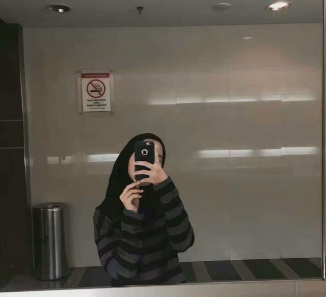 0afacc560d21e4f583645cc9e6fbf4d6.avif