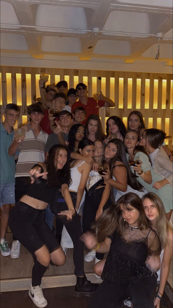0bba7b37ea7a1b5a2fcaab5584e42160.avif