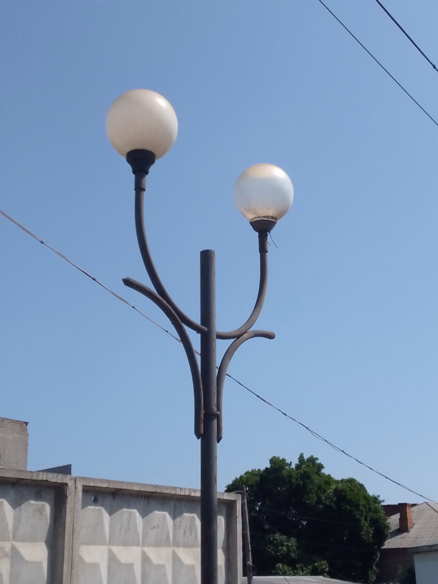 0c28c75764100b2f60af069df2881125.avif