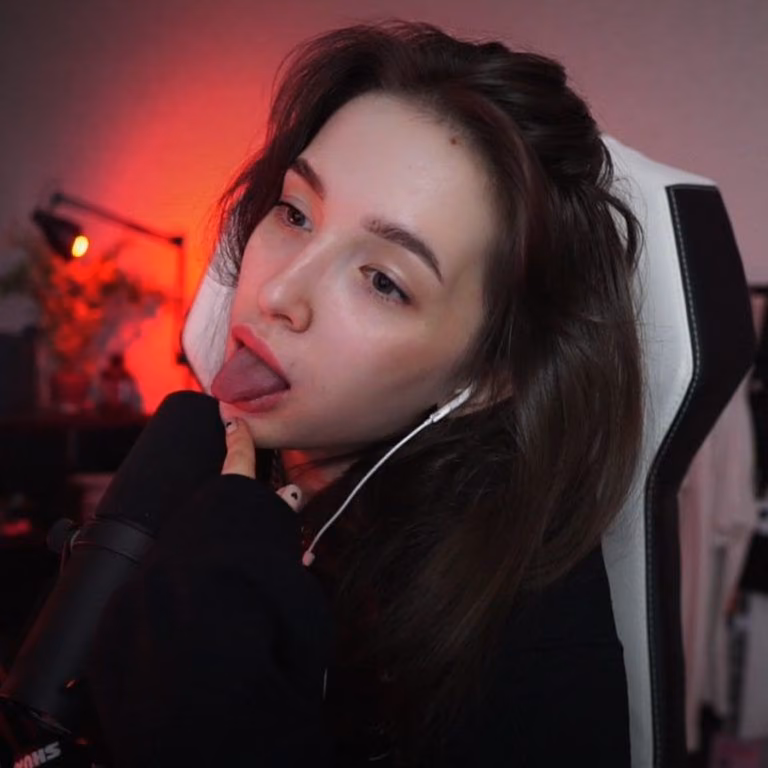 0c4d5ff5fd814cf1d40d02cebd381dd5.avif