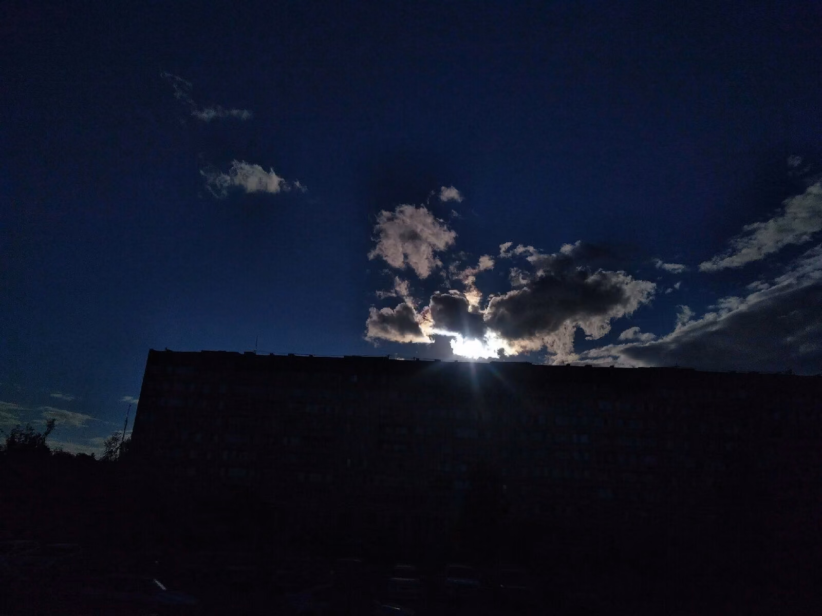 0d338da5b35951cc09b80b7a736fd8b4.jpg
