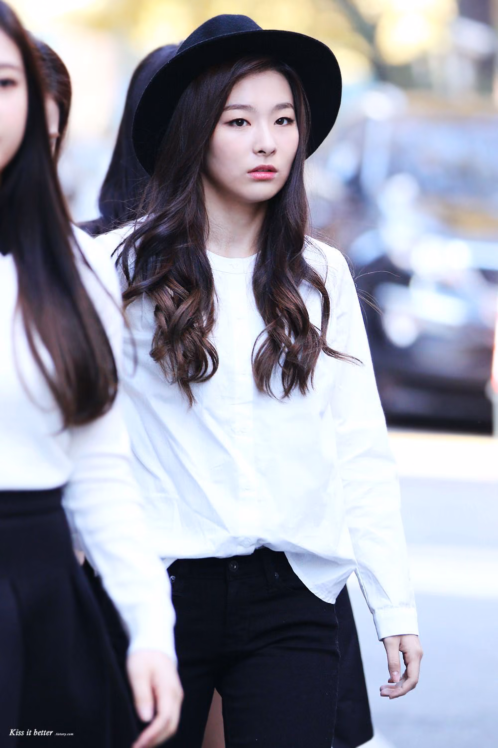 0dbe3513a6ed3ebc15ab5dfa2434be3b.jpg