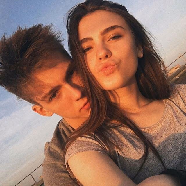 15eef62b32242ec61d7312543598b3c1.jpg