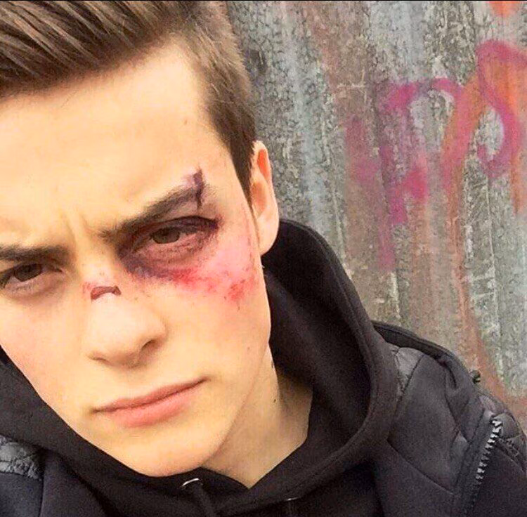 1718246a23855adbbefbeb368c43da1b.avif