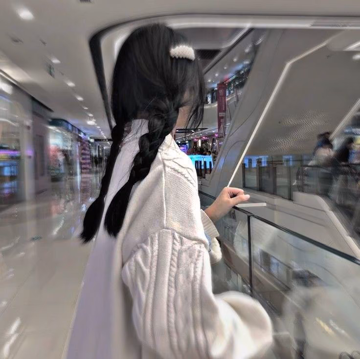 17608e7a749145f1a4c799257d12fd5d.jpg