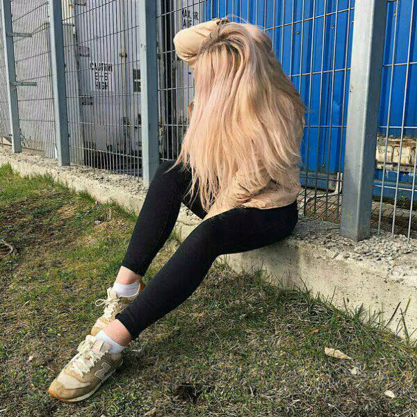 1a557c7ca06f8d1c771f01c8bebc837d.avif