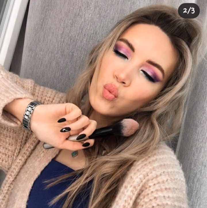 1f0f1e895001d52085fd7a2be94c330a.jpg