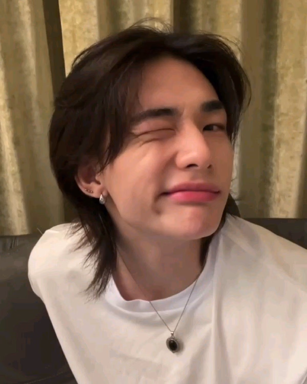1f715650ab352baf5f27e4dc978ba927.avif