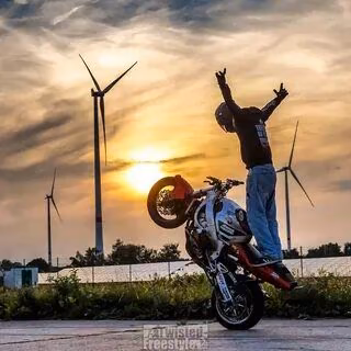 20b80f1150f34d7b94647397c056b7f3.avif