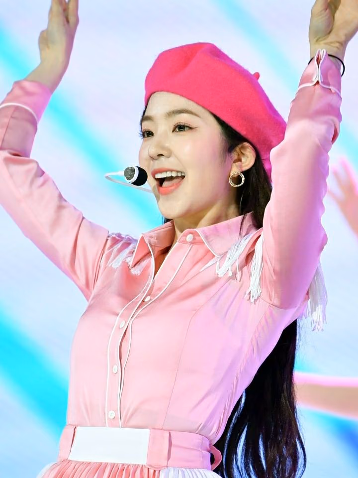 210e556bc77c51d5fc43bbcd350f4b20.jpg