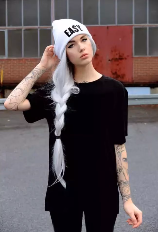 216a8bf0d1a84477ce894cd8e24171ad.jpg