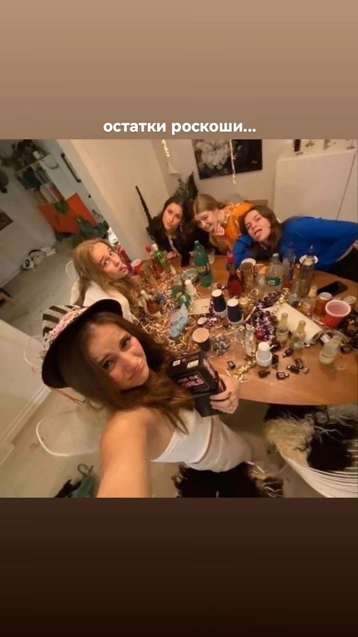 22bb16711aa45650a9d8efb5ffb4828c.jpg