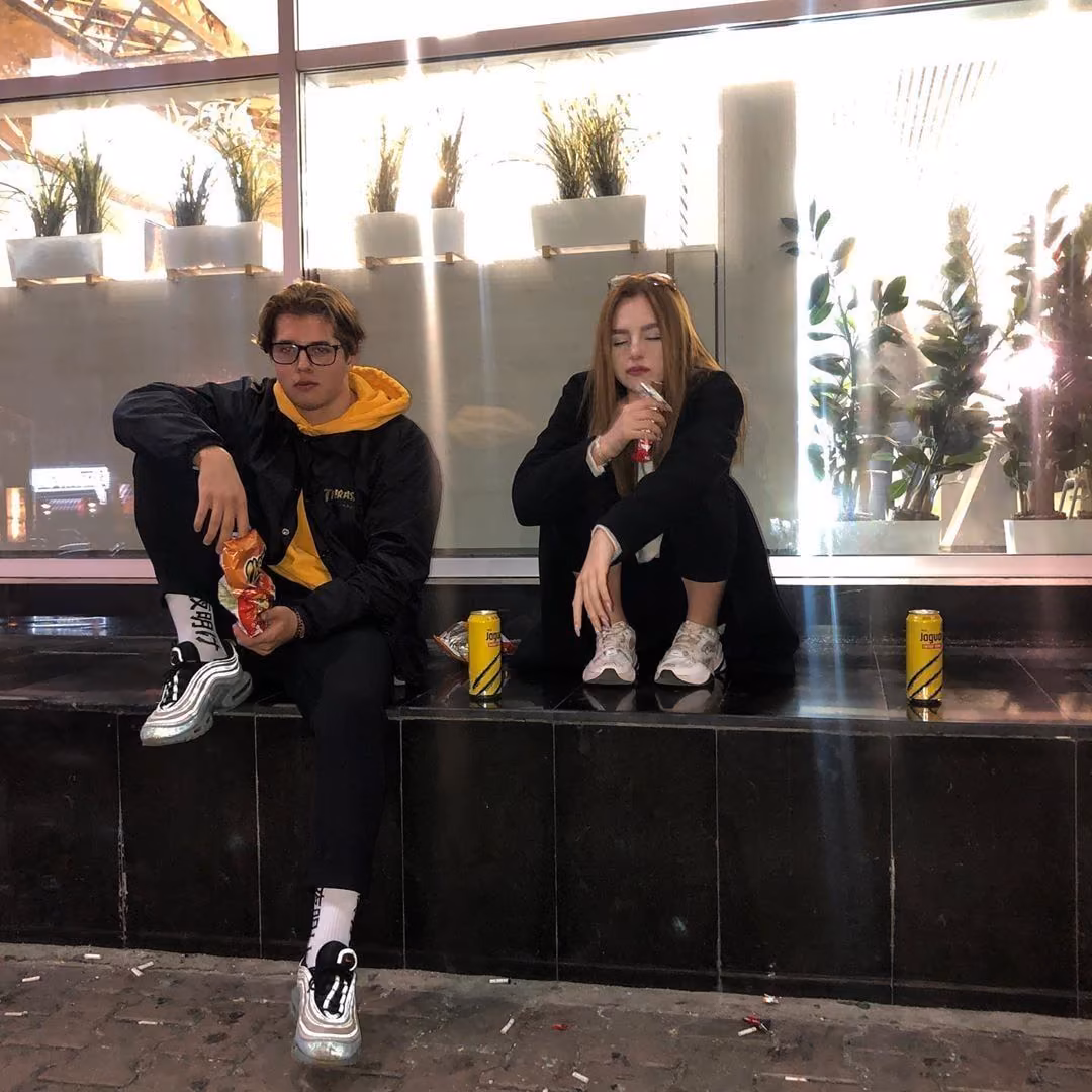 24374aa0aff0f1c3ca9ac8a5785fcd67.jpg