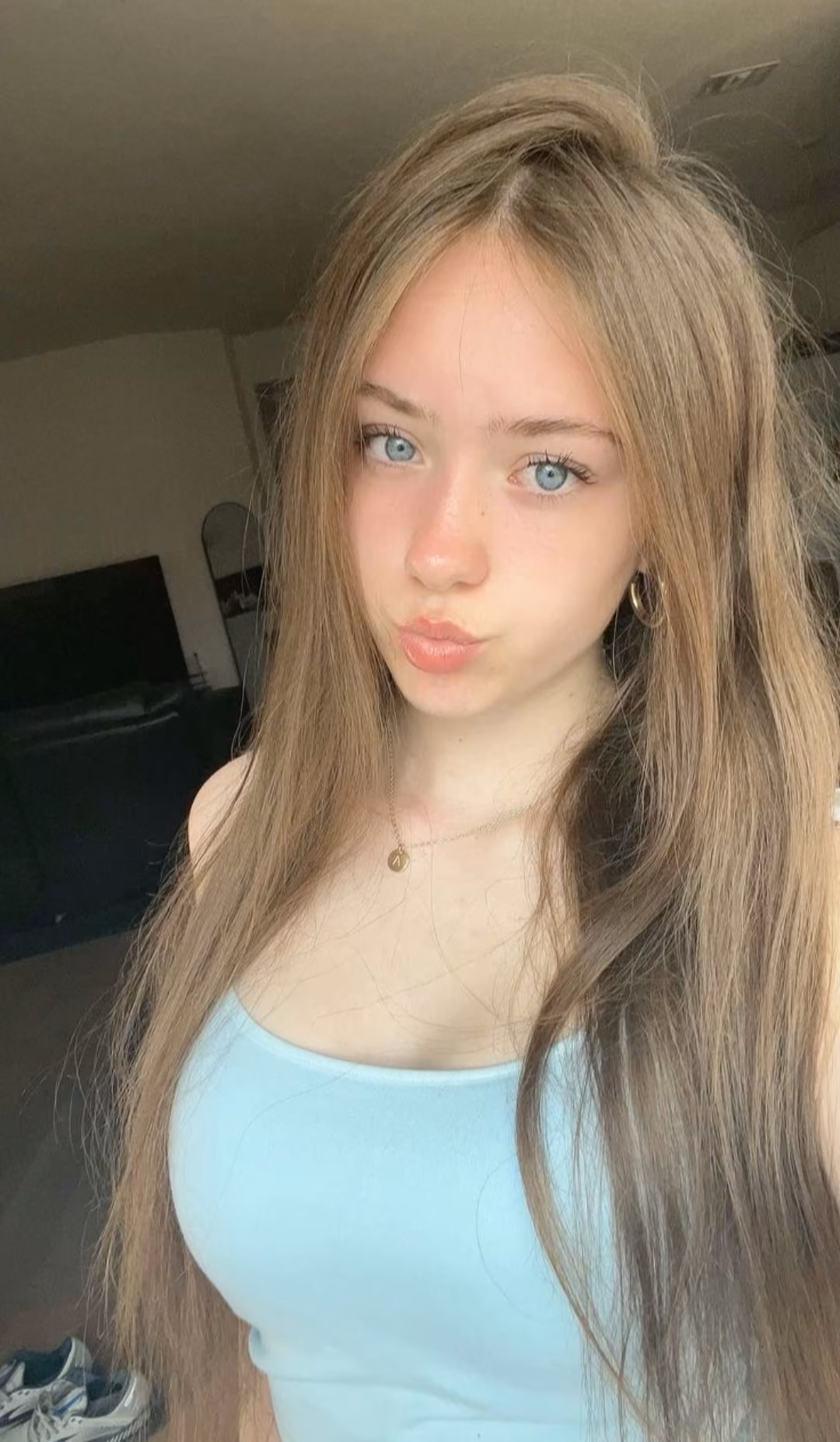 G6Gdf3veSuzsXRN4VUS4Ndq1M7rc6TuIM3IrtfO0.jpg