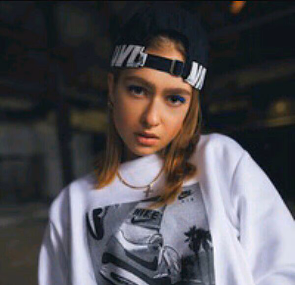 2b4bf640d77083e039fad4ce9858436f.jpg