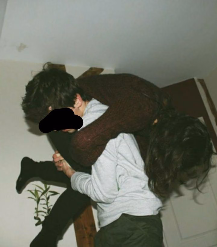 2de523ff8fa1322658c9bea506104fa1.avif