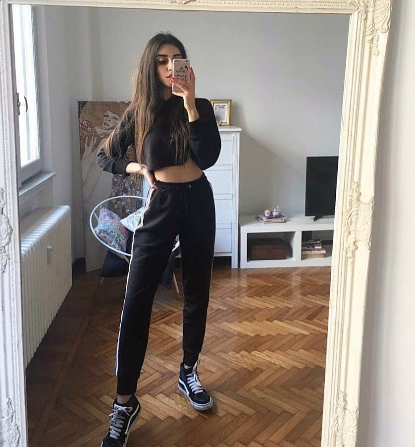 2e06c69d5d9583572e076f77dc6ed59d.jpg