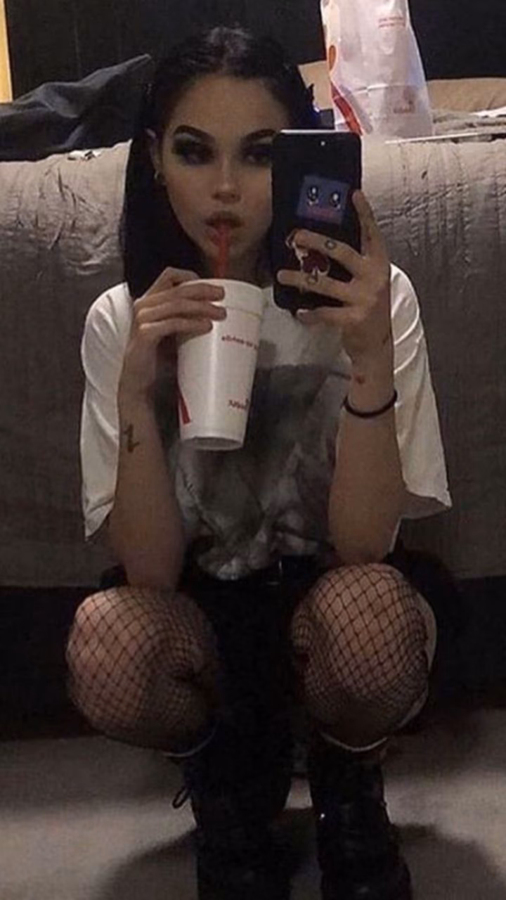 2ee3e7b348e0883257dc253693bdd8c9.jpg