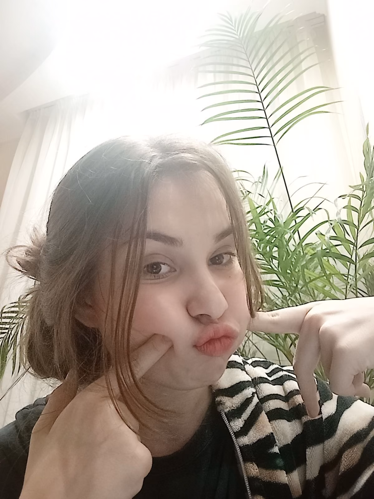 2f17babd78c0ebe83315ad9326c879d8.avif