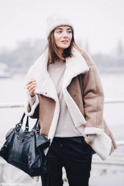 30611b436c295780f8d7b8fd93d15374.avif