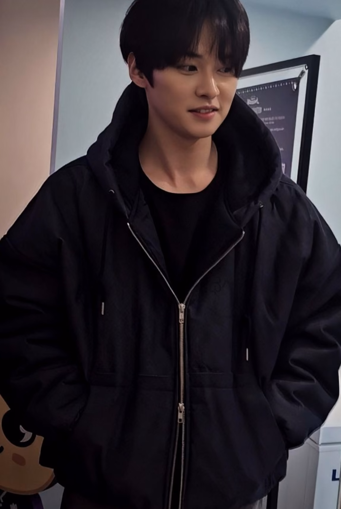 9bQPlwX4ZRSkvCfw1024OftuIphGDXmRPU3qf0hR.jpg