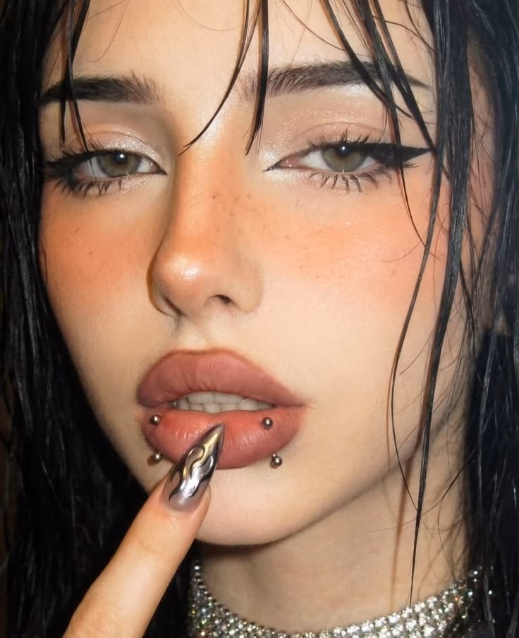 4Ej9POutFMUN3xcWZhUDyYGPpVI3zg6yzTdXFM9x.jpg
