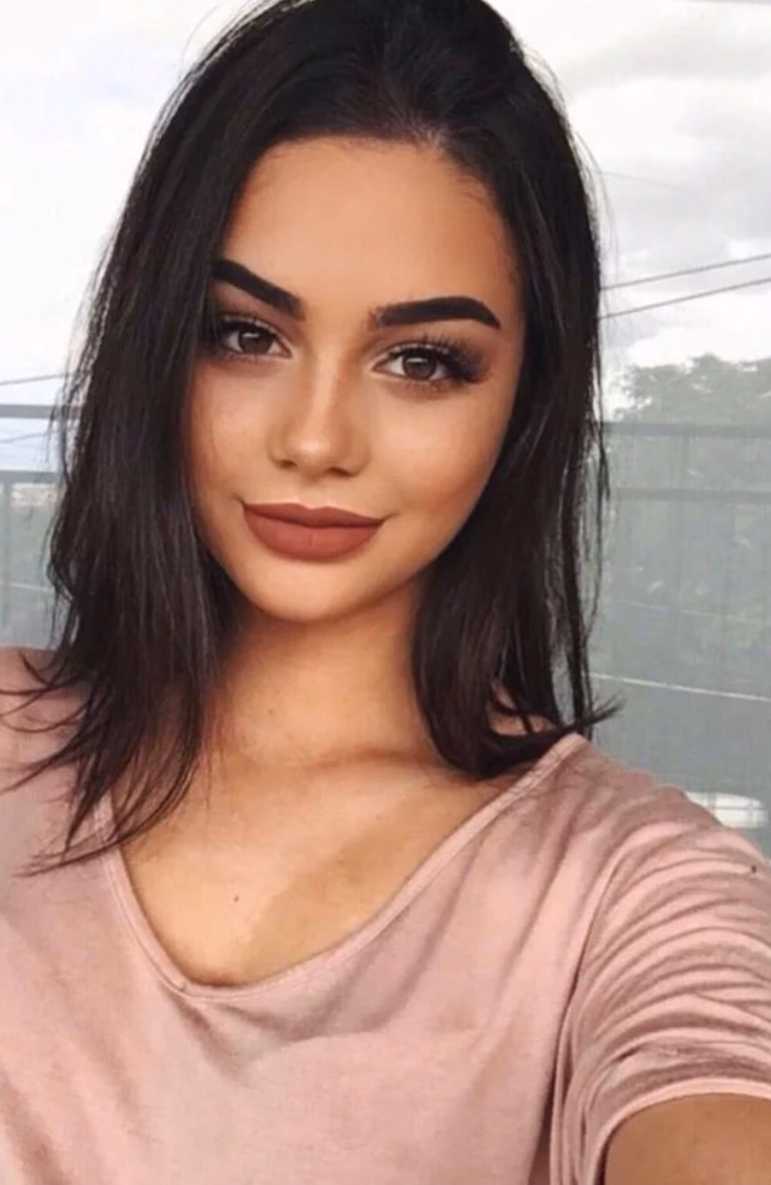 6e7320baaf82e44e0a8ade0fd04b74d4.jpg