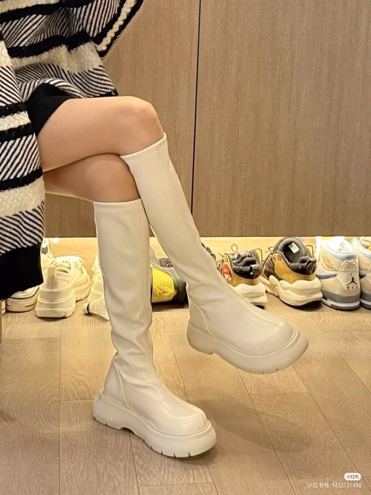 3a235b5a4a77a2422ff4192d118268d0.avif