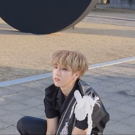 3a47bcb5f6a1d83fbfd6f21fd51bdbf7.jpg