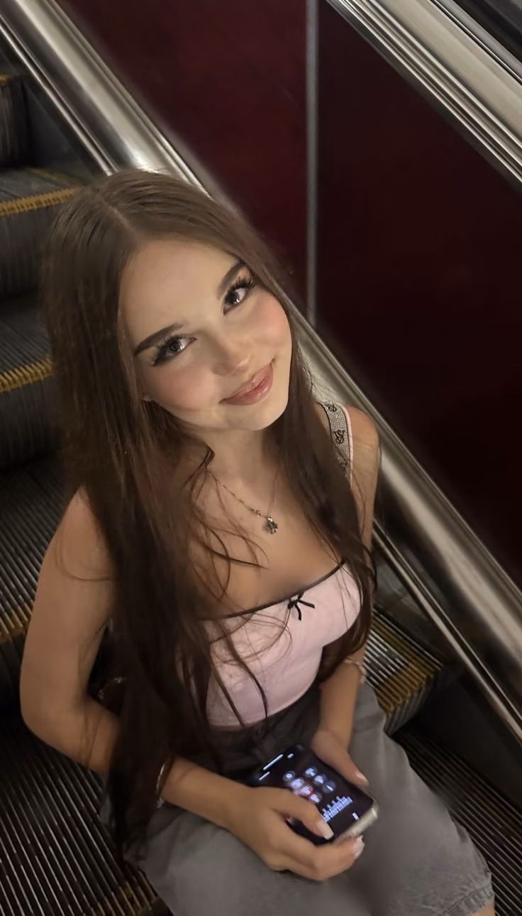 404e602dfd81483923d379687ce7bfbf.avif